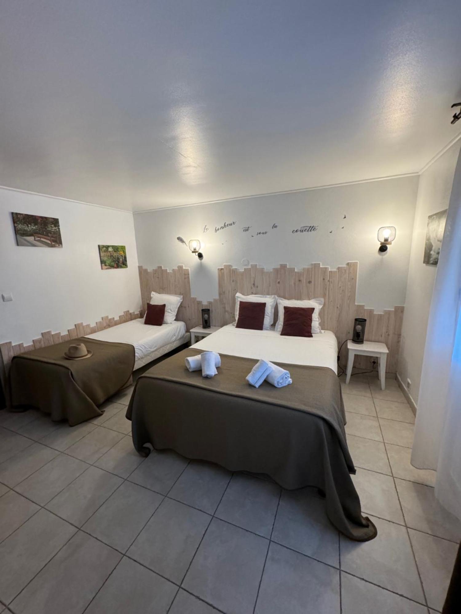 Hotel Le Medieval Эг-Морт Экстерьер фото